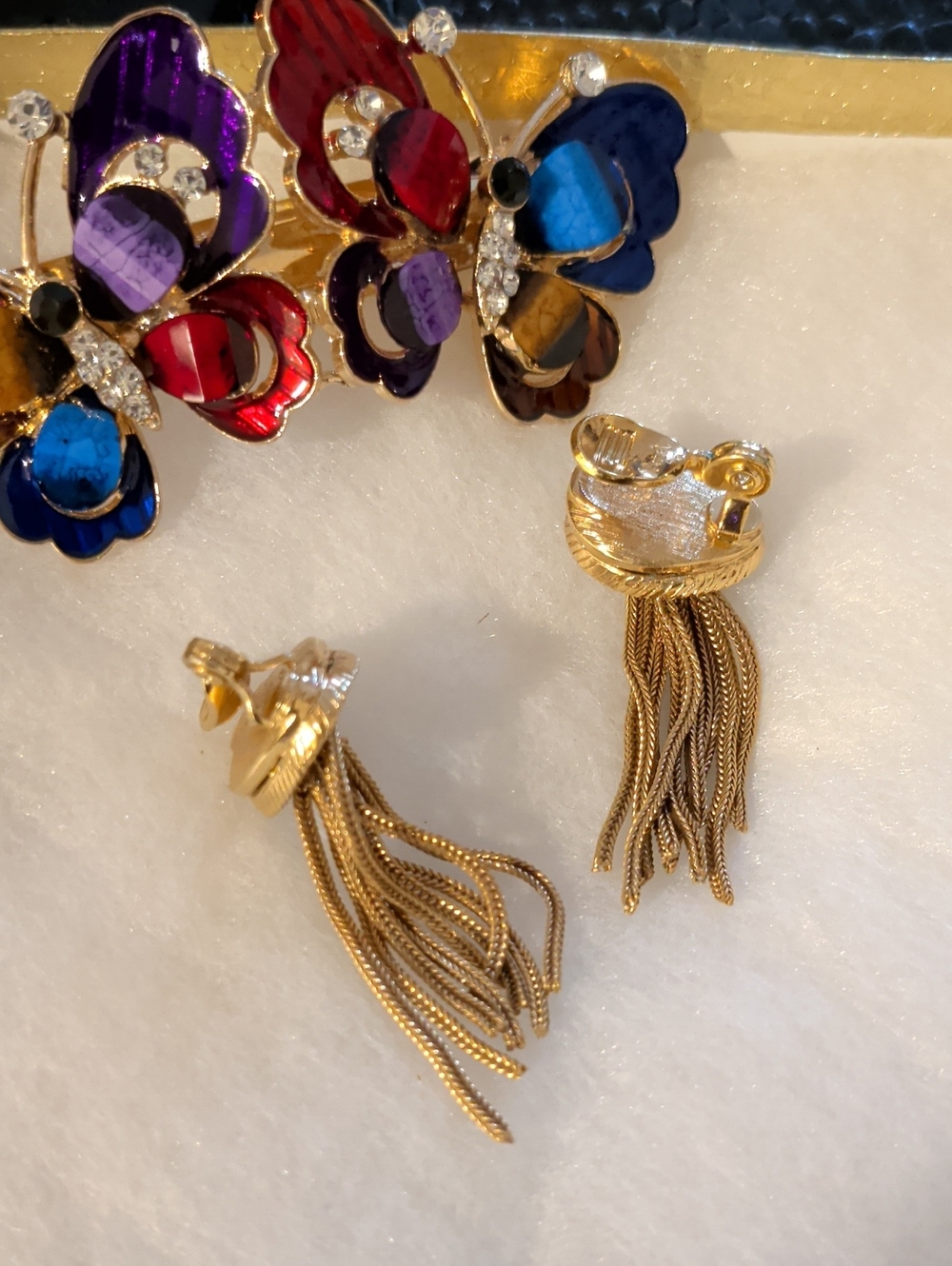 Rare Monet "Damita" Gold Tassel Clip-On Earrings